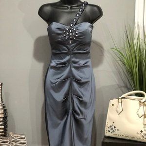 ONE SHOULDER SILVER/GREY DRESS